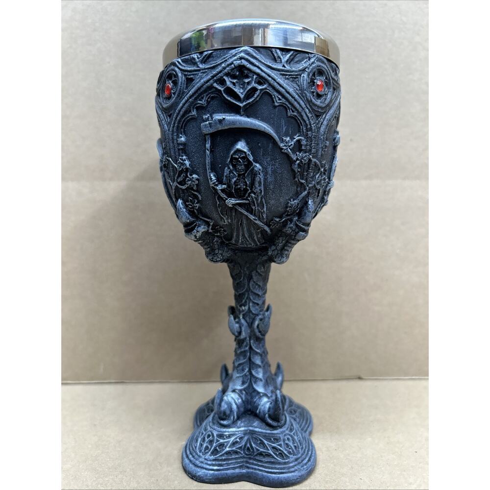 Reaper's Temptation Goblet, made by Nemesis Now